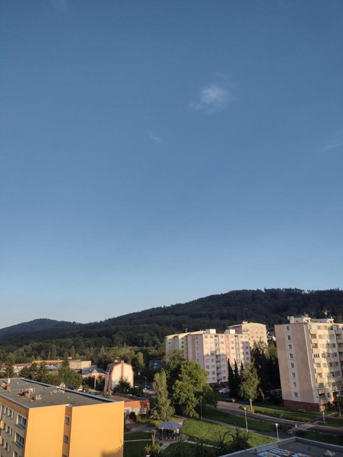 Apartmens Kv Karlovy Vary Exterior foto